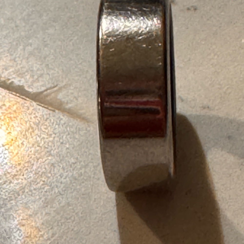 Oura Ring - Picture 4 of 8